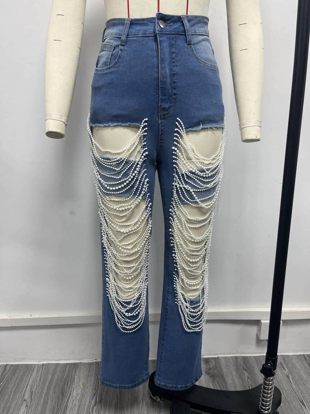NEW ROSA CLOTHING women's pearl & rhinestone chain ripped cut out jeans in deep